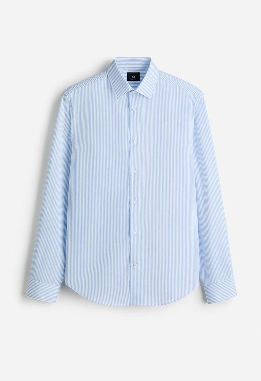 H&M - Slim fit easy-iron shirt - light blue/striped