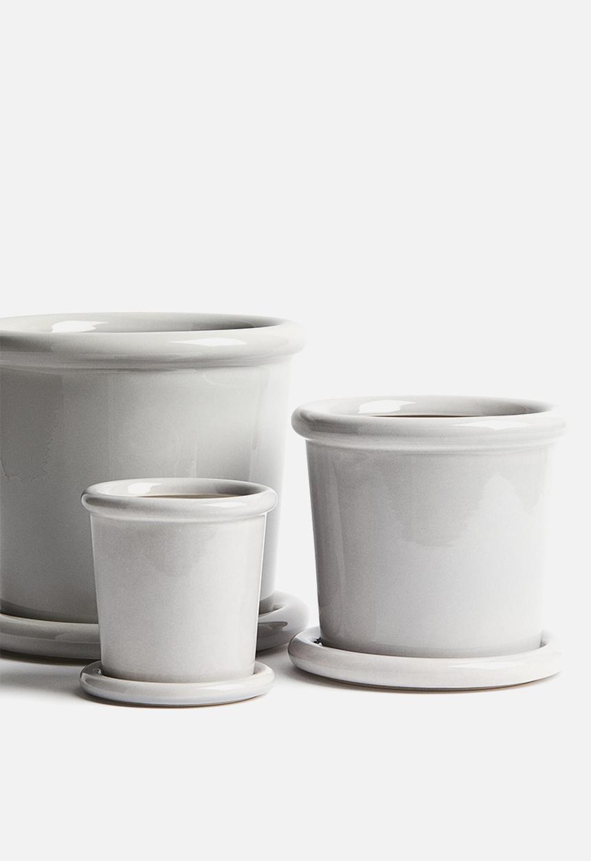 H&M - Stoneware plant pot with saucer - light grey