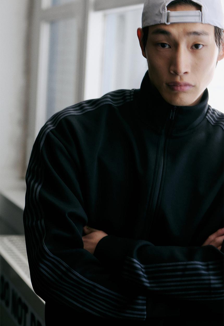 H&M - Oversized fit track jacket with drymove - black