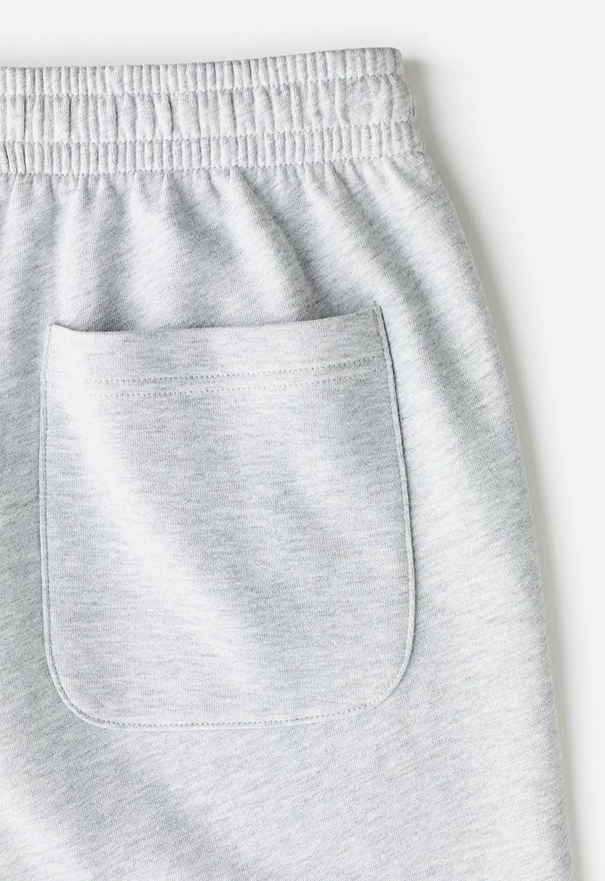 H&M - Regular fit sweatshorts - light grey marl