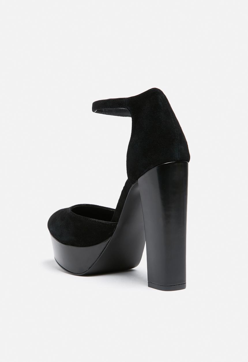 Steve Madden - Darla