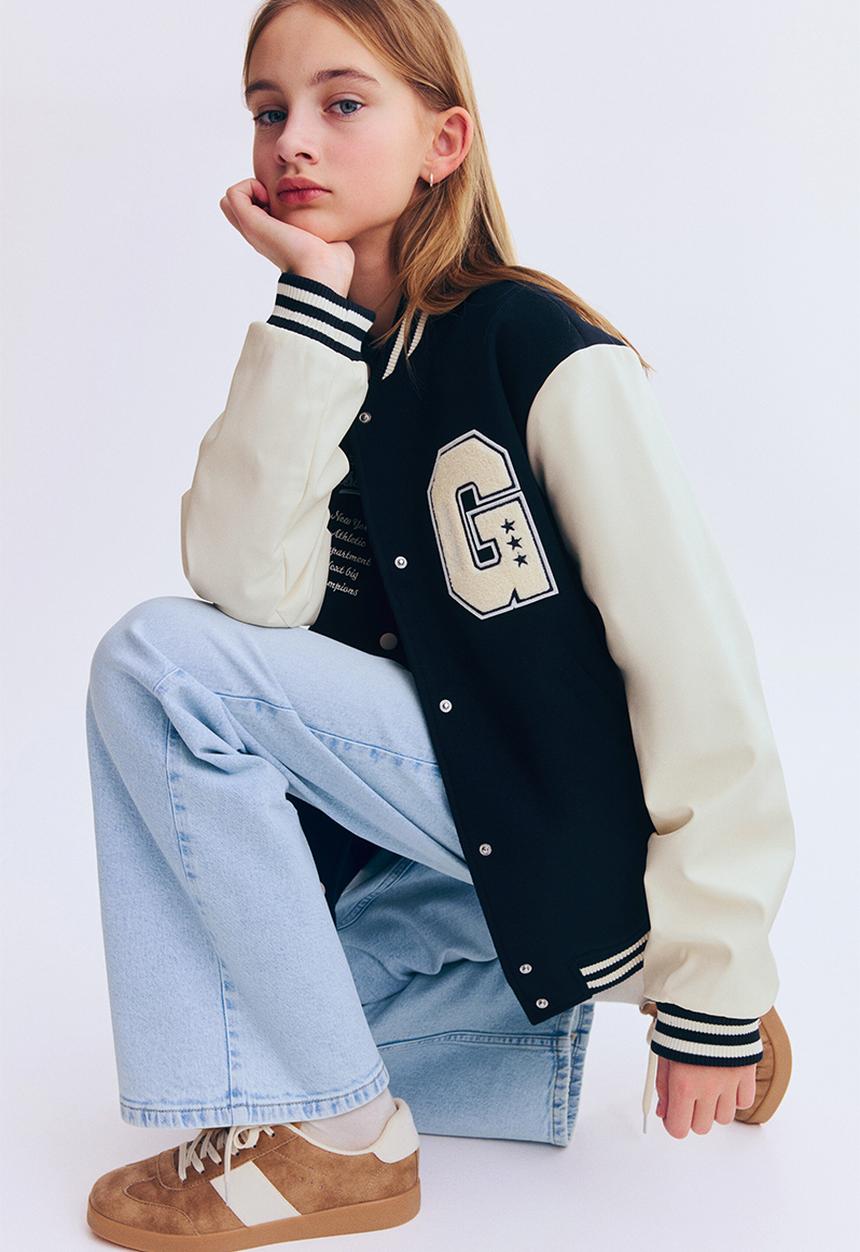 H&M - Appliqu?d baseball jacket - navy blue/east district