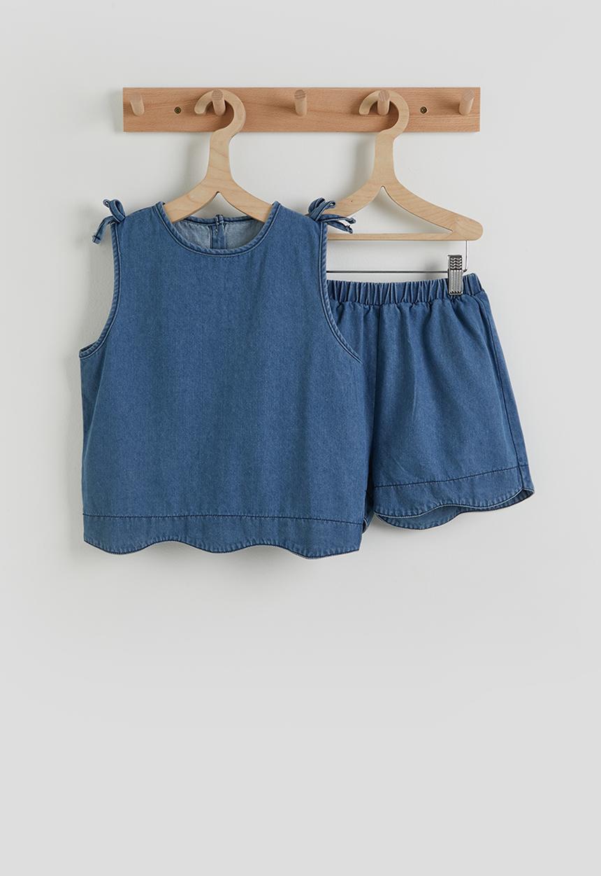 Pop Candy - Denim scallop edge blouse and shorts - blue