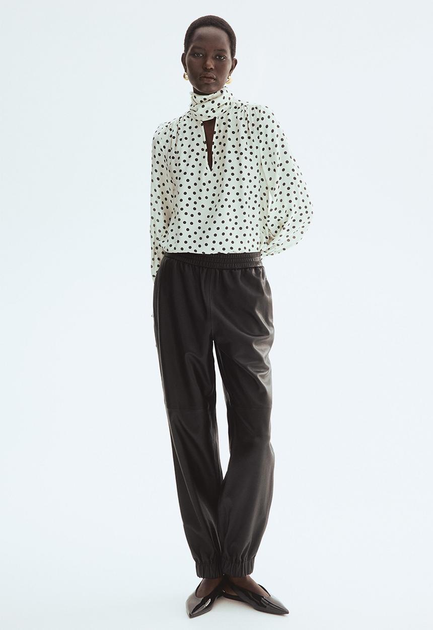 H&M - Tie-neck chiffon blouse - white/polka dot