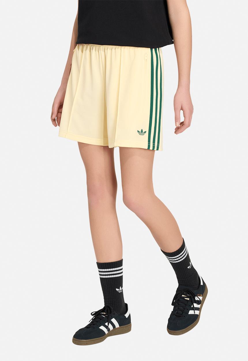 adidas Originals - Firebird Shorts - Warm Vanilla