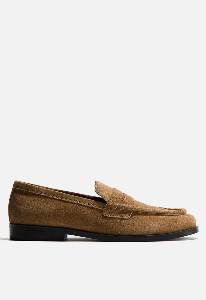 H&M - Split suede loafers - beige