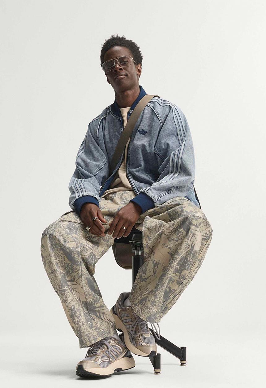 adidas Originals -  SST Gothic Denim Track Top, - Light Denim