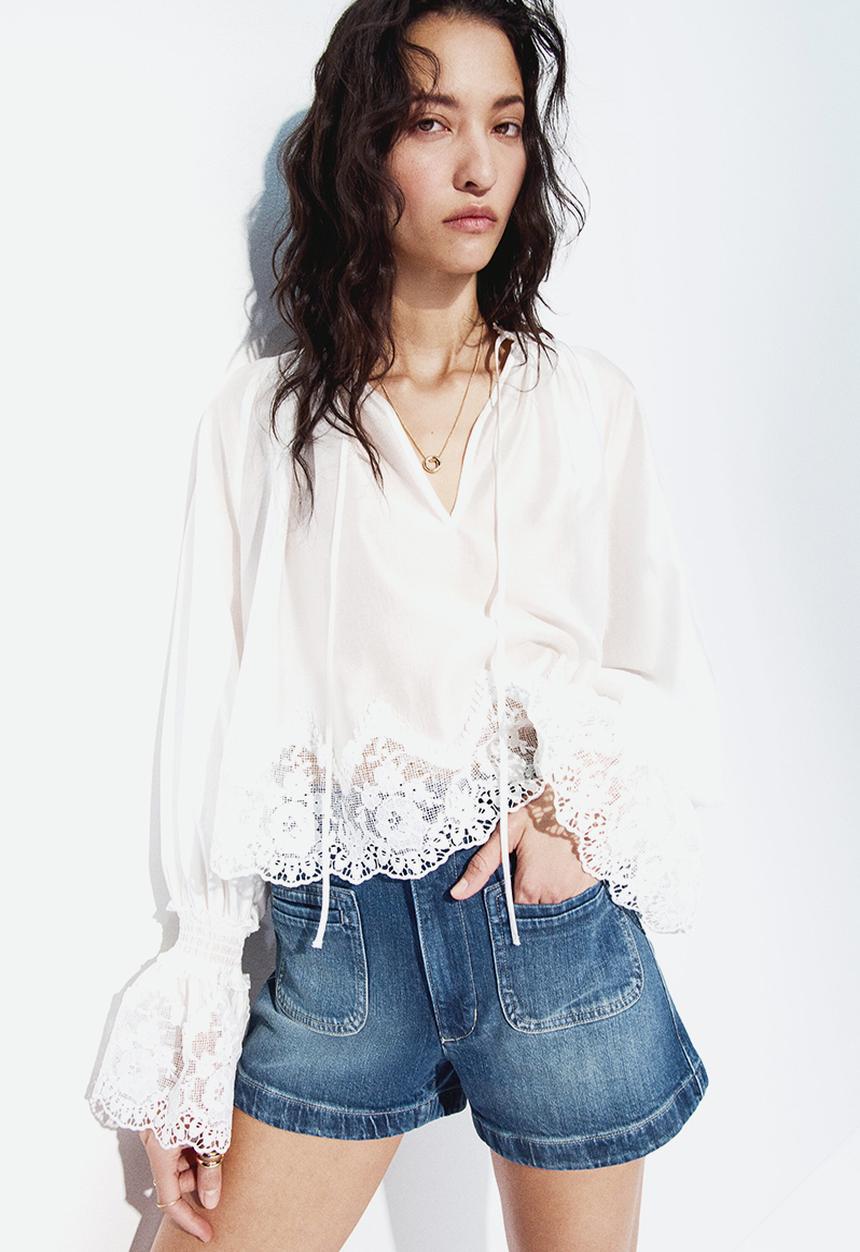 H&M - High-waisted denim shorts - denim blue