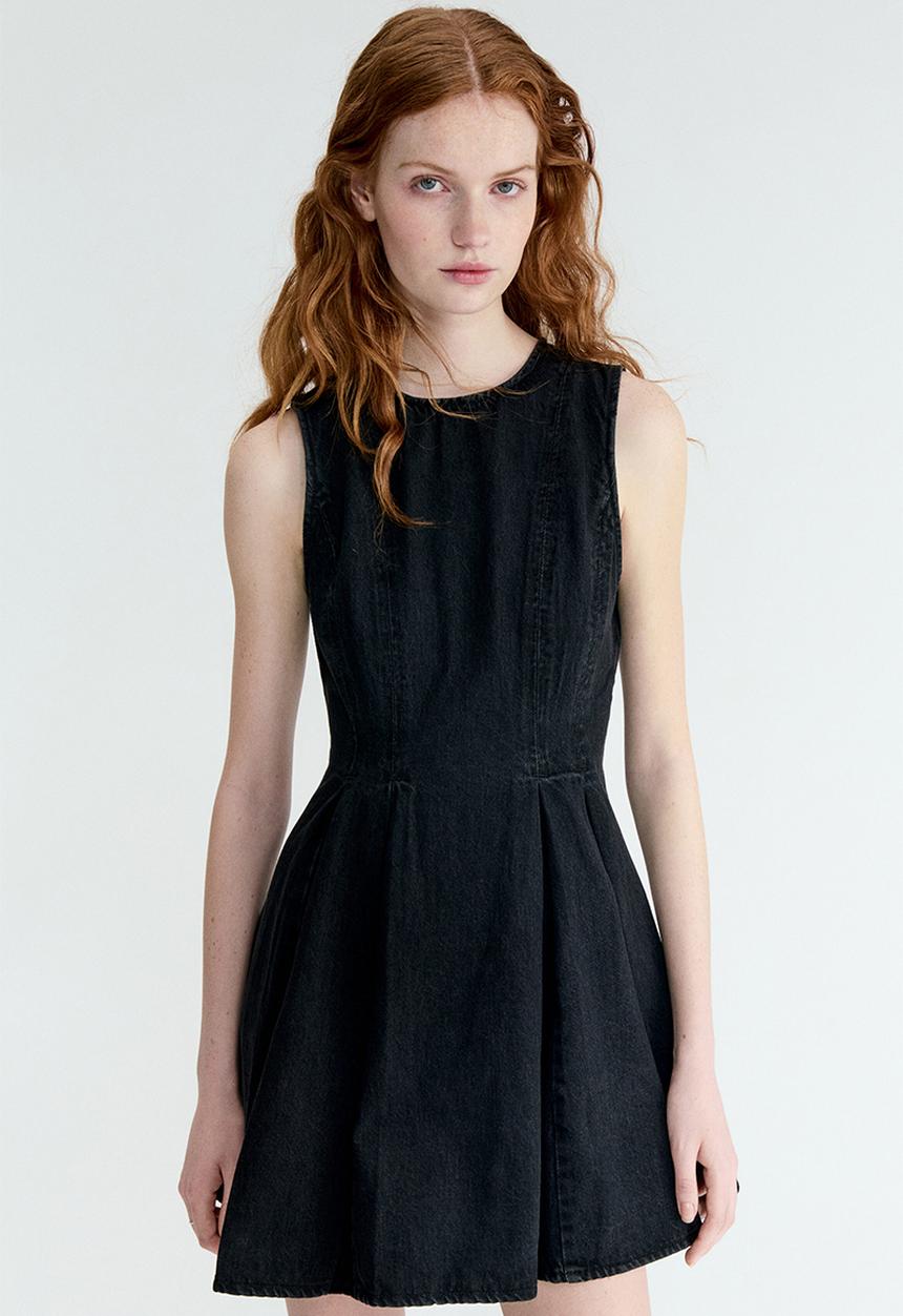 H&M - Flared-skirt denim dress - washed black