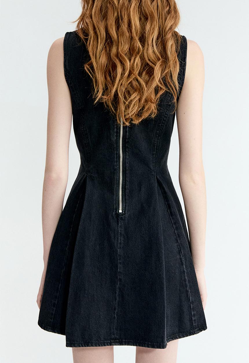 H&M - Flared-skirt denim dress - washed black