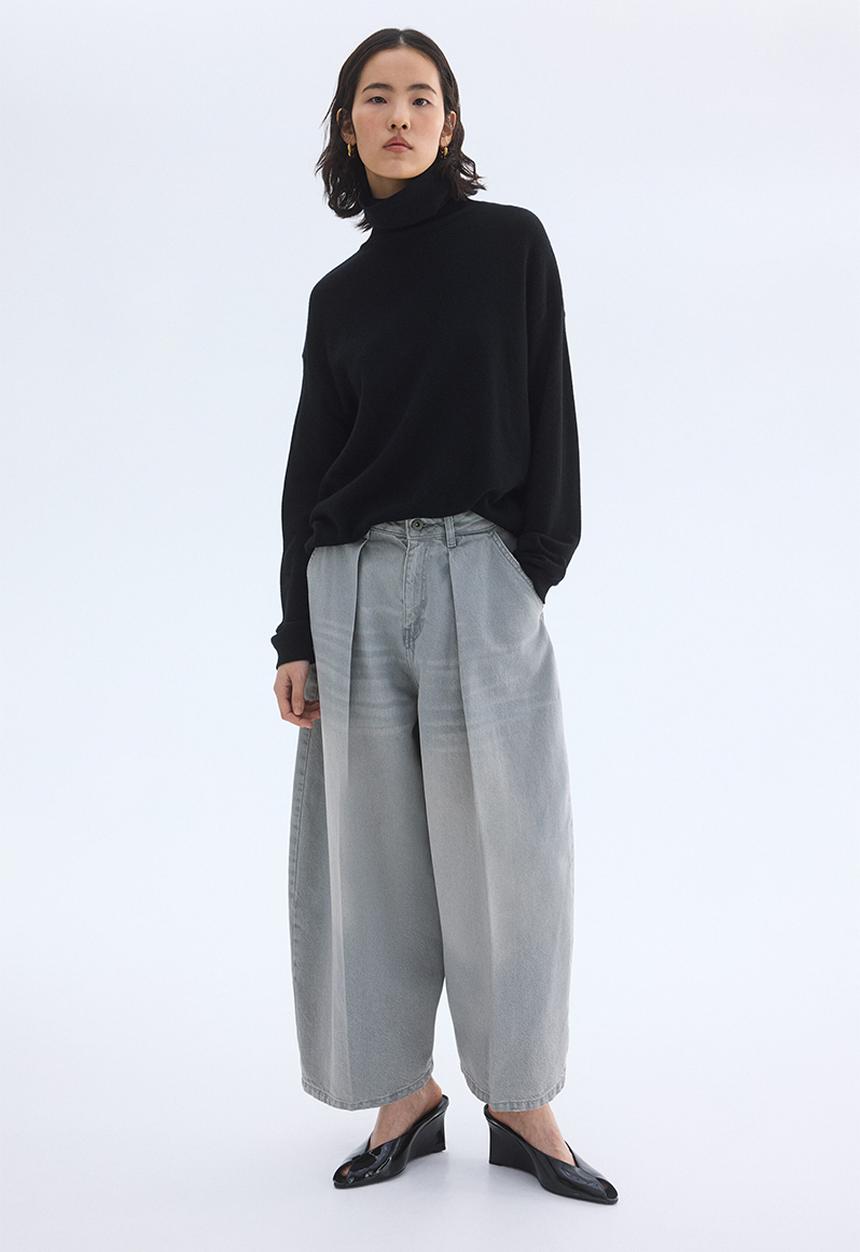H&M - Barrel leg regular waist jeans - light denim grey