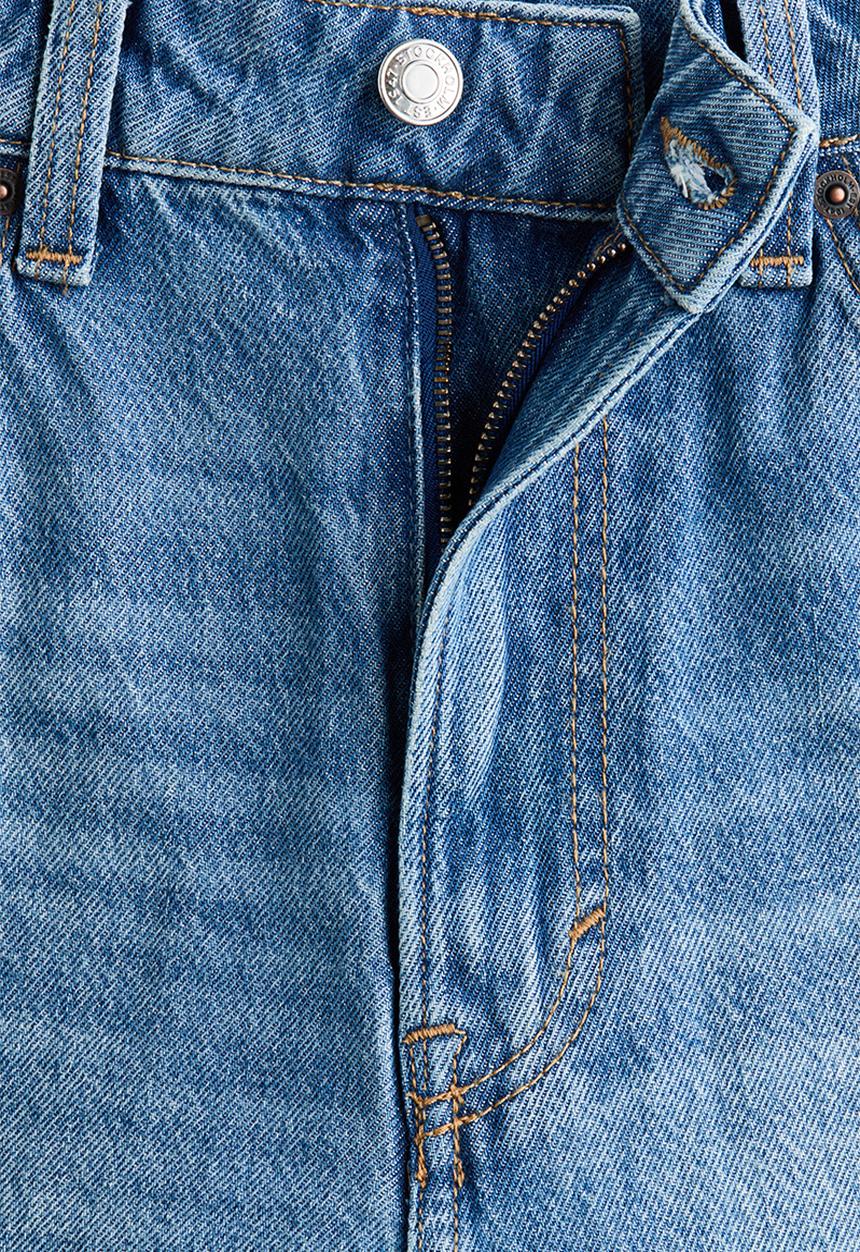 H&M - Curvy fit baggy high waist jeans - light denim blue
