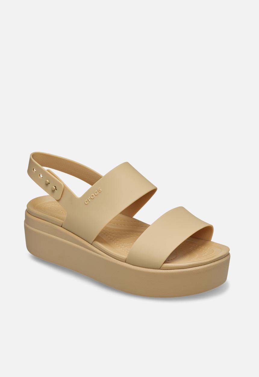 Crocs - Brooklyn Low Wedge - Cashew/Cashew