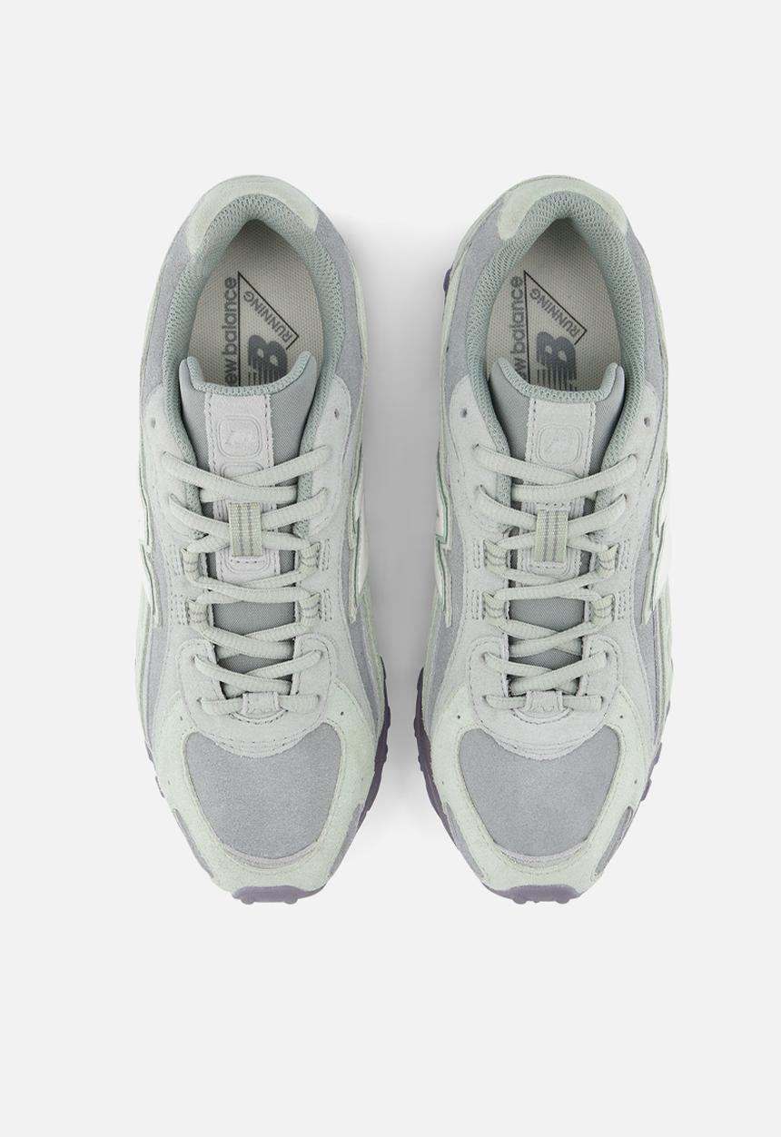 New Balance  - 204L