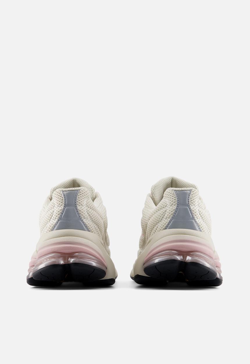 New Balance  - 5030