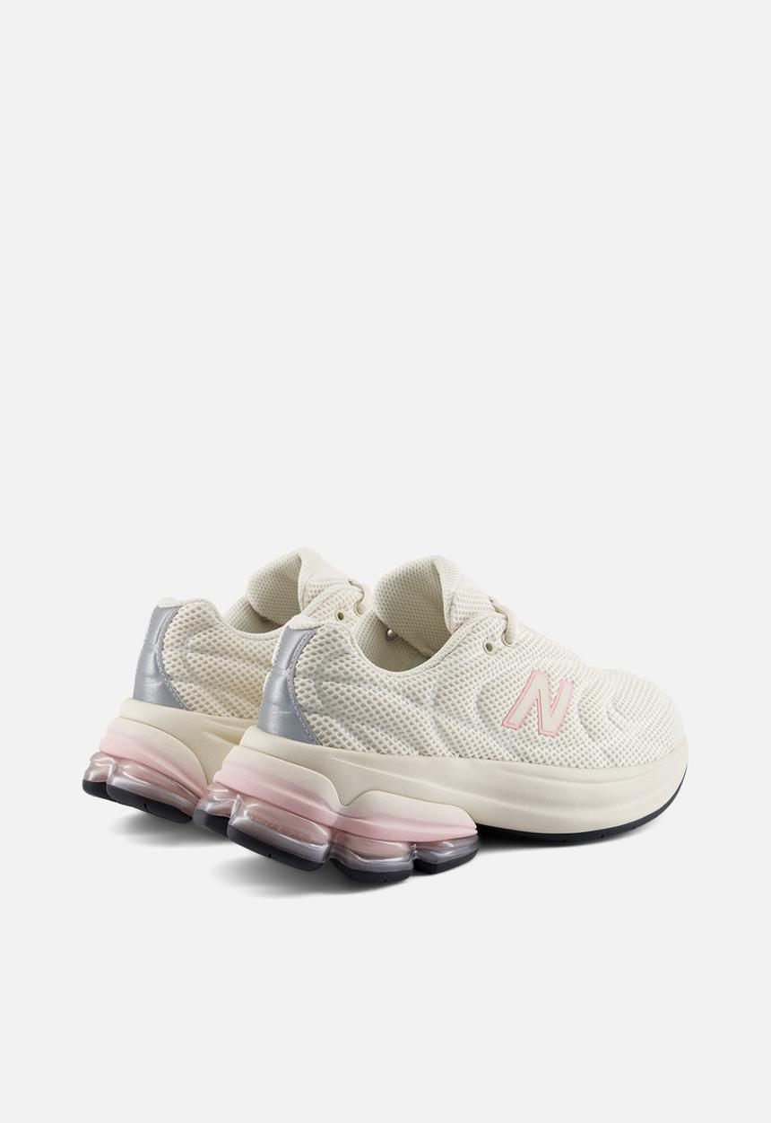 New Balance  - 5030