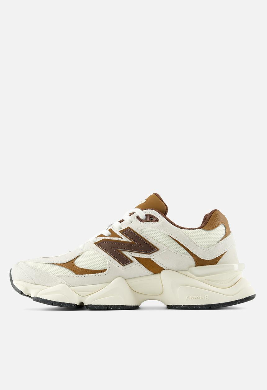 New Balance  - 9060