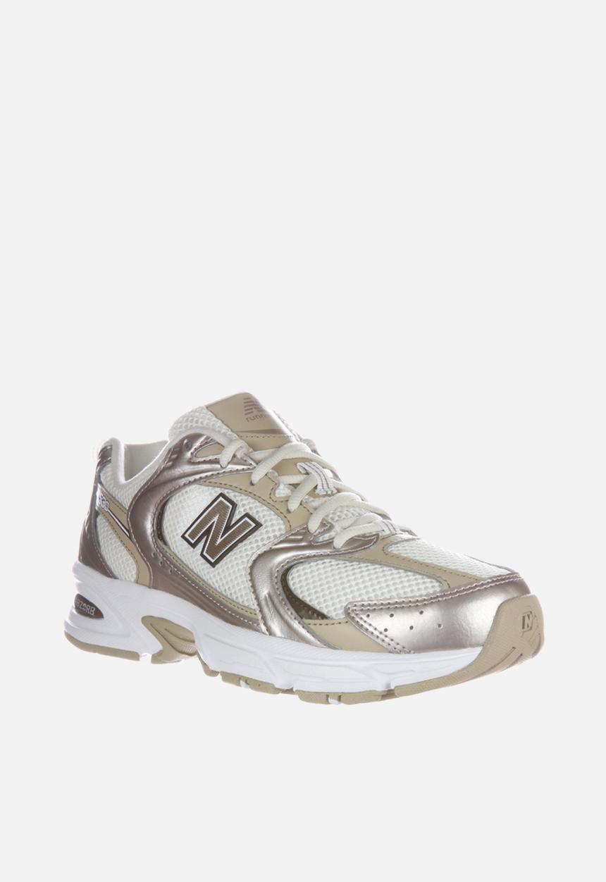 New Balance  - 530