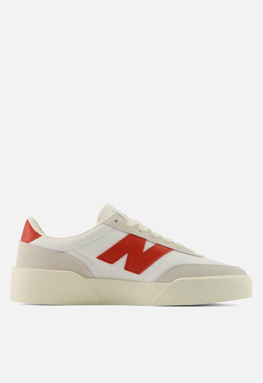 New Balance  - 750