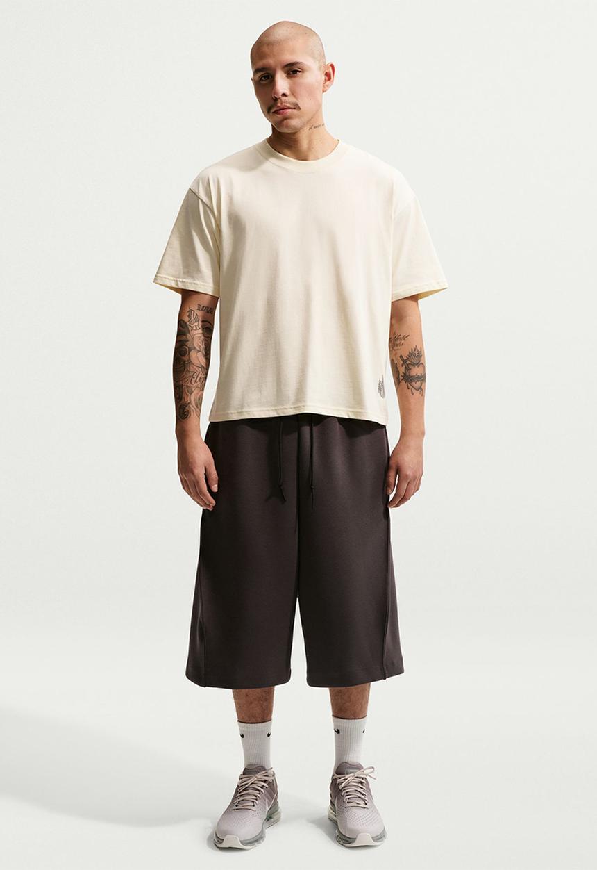 Nike - NSW Essential Boxy T-Shir- Cocomilk Off White