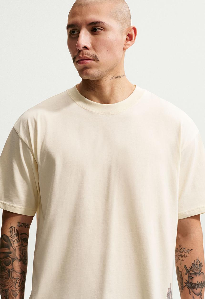 Nike - NSW Essential Boxy T-Shir- Cocomilk Off White