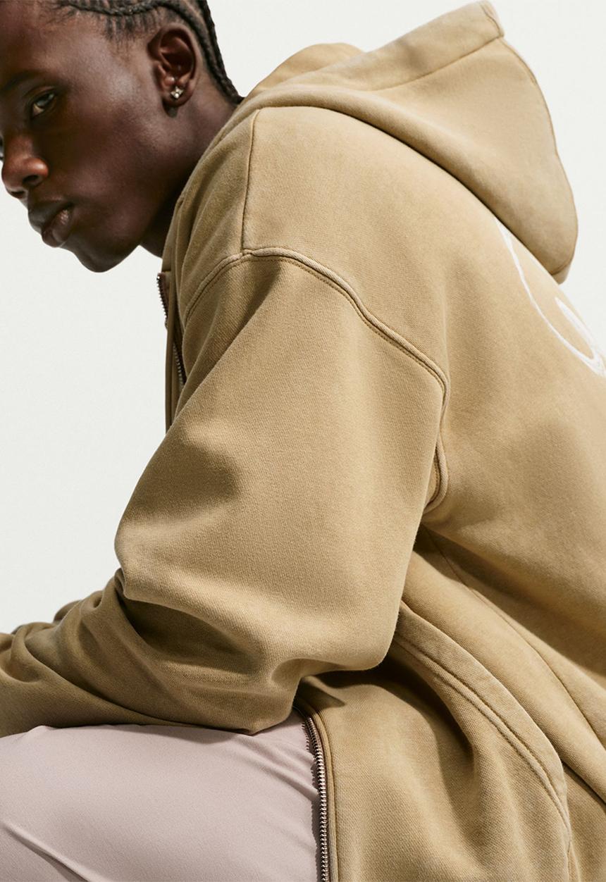 Nike - NSW Graphics Full-Zip Hoodie- Beige