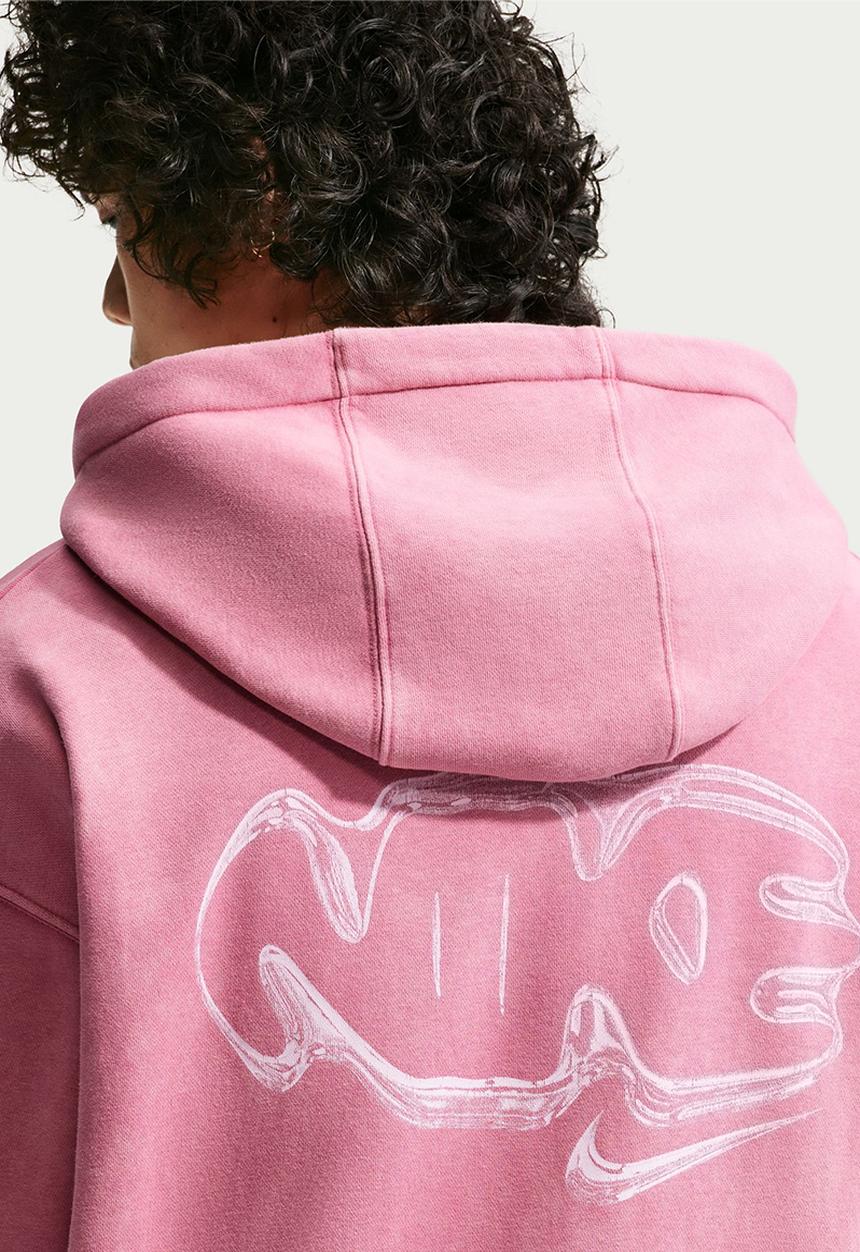 Nike - NSW Graphics Full-Zip Hoodie - Pink