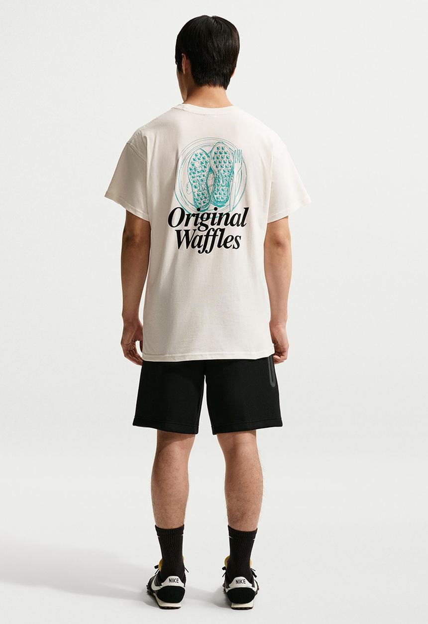Nike - NSW  Waffle Graphic T-Shirt - Sail Cream
