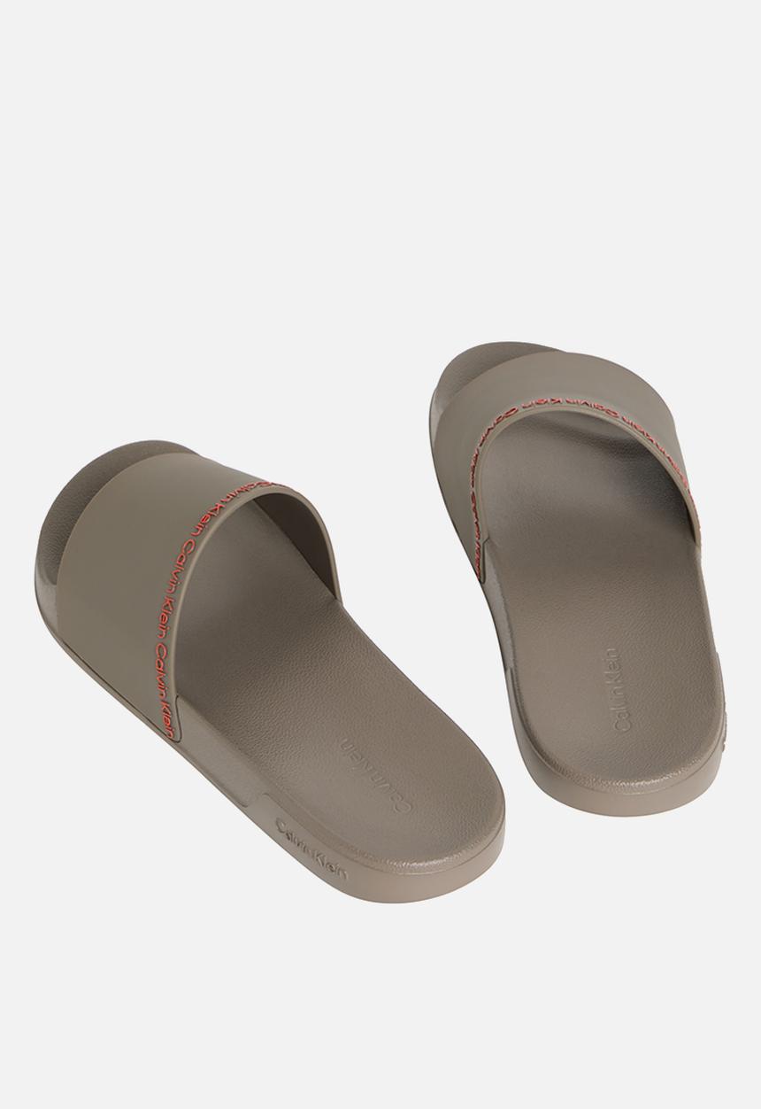 Calvin Klein - Ess Slide Institutional Cv - Morel/Punch Pink