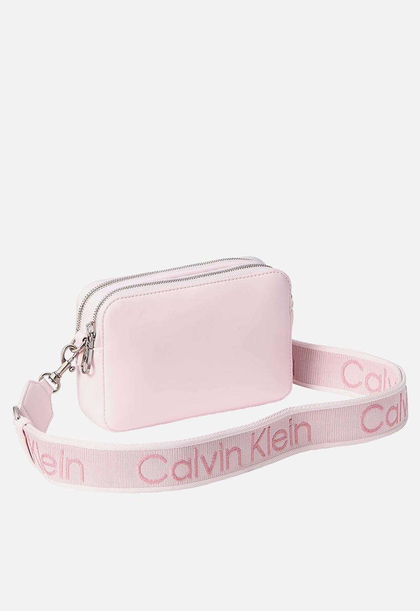 Calvin Klein - Webbing double strap camera bag -cradle pink