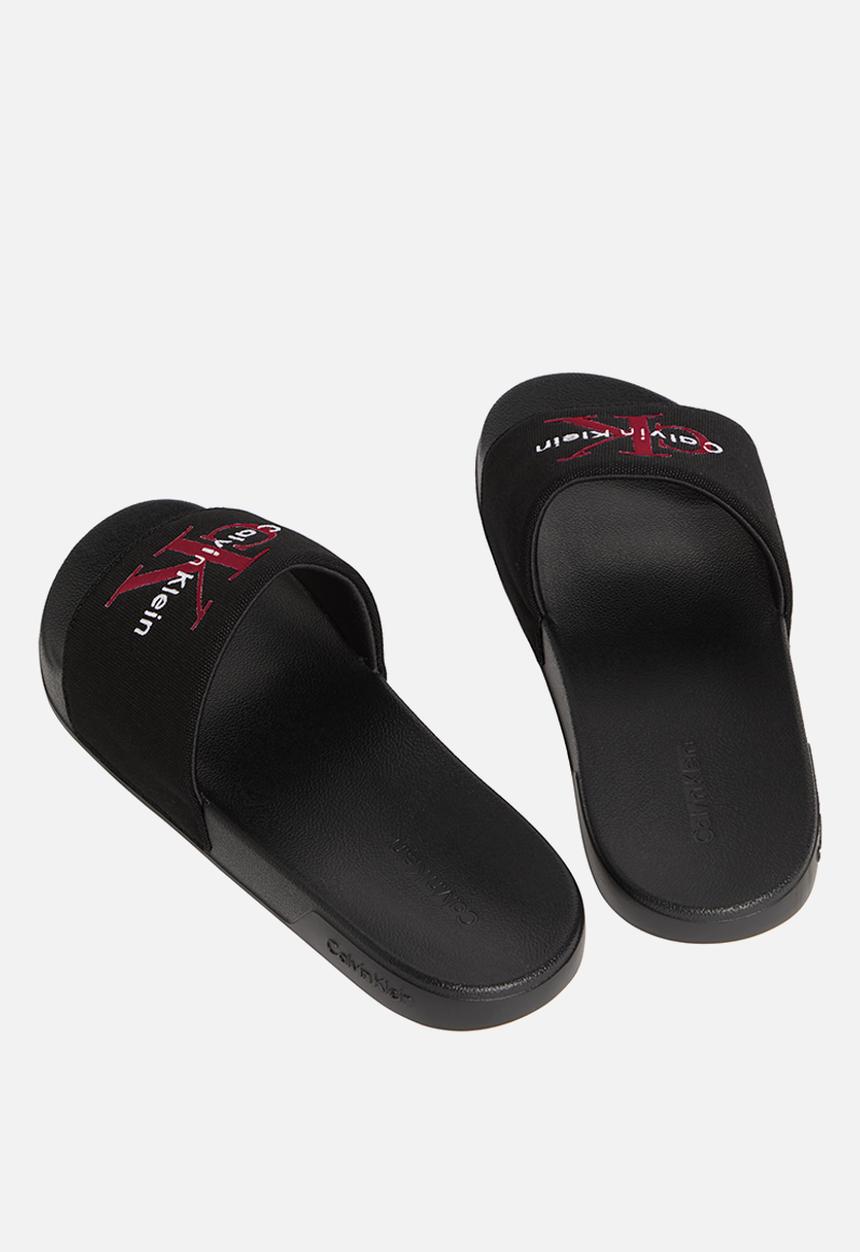 Calvin Klein - Ess Slide Cv - Black/Rhubarb