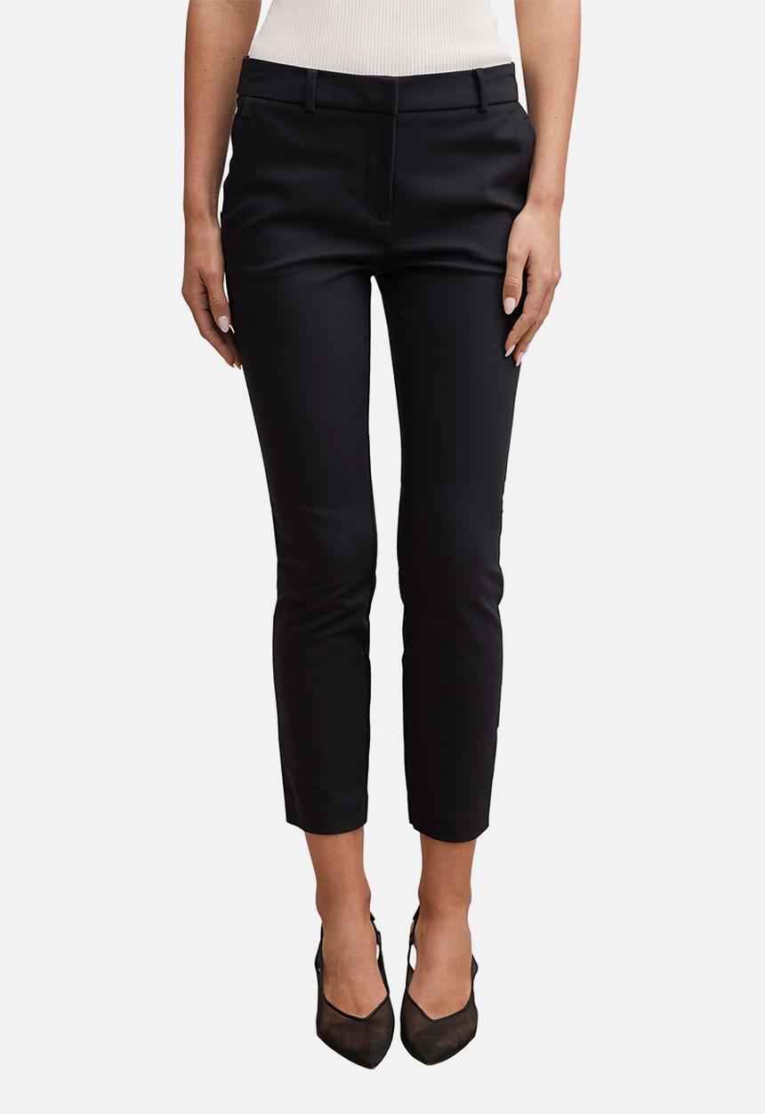 Forever New - Grace 7/8th slim pants in navy suit