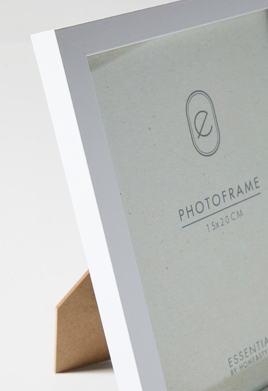 H&S - Essential Frame - White