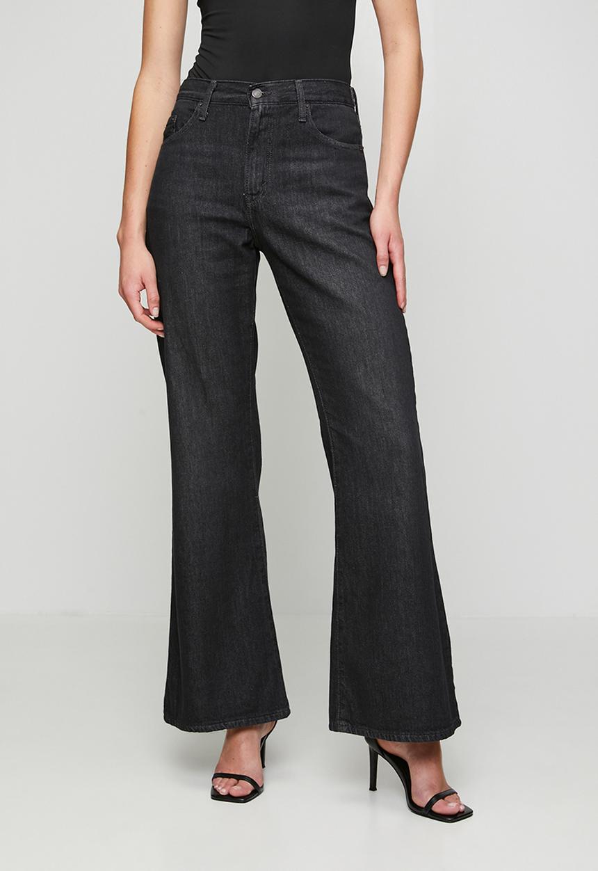 Levi’s® - Cinch Flare Jeans - Until Noon