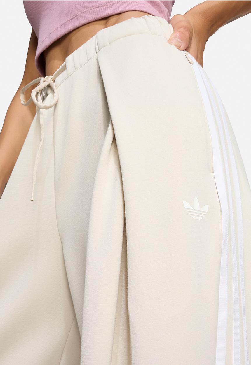 adidas Originals - Pleated Track Pants - Neutral