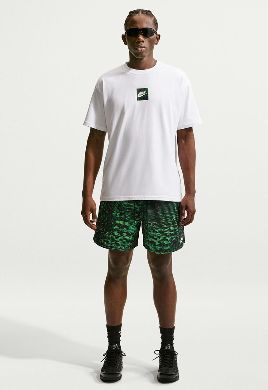 Nike - NSW  Woven Flow Scifi Shorts- Green Malct/Sail