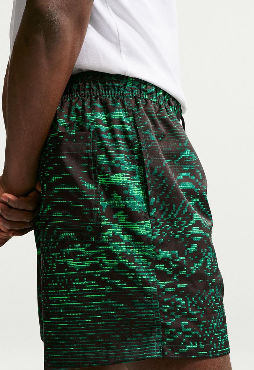 Nike - NSW  Woven Flow Scifi Shorts- Green Malct/Sail