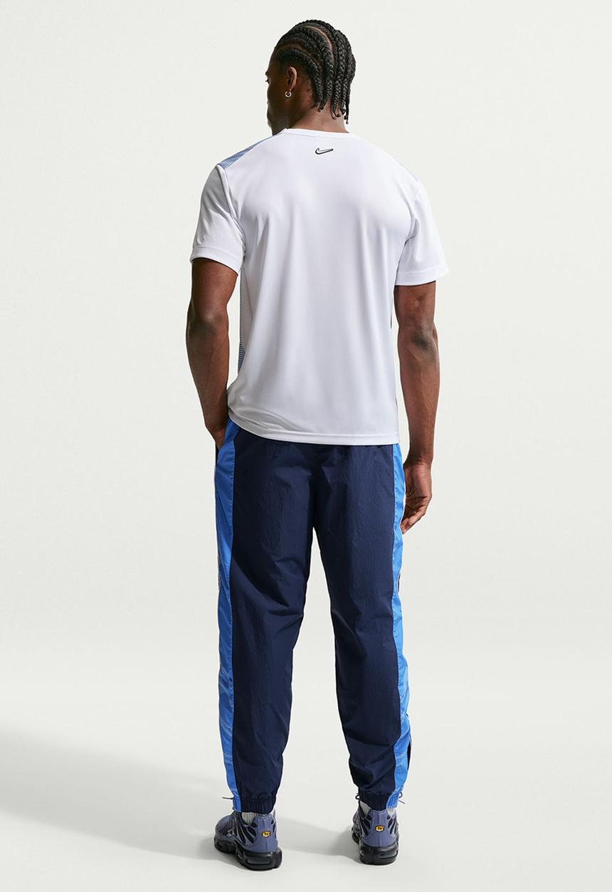 Nike - NSW Tuned Air  Woven Trousers. - Navy/Blue
