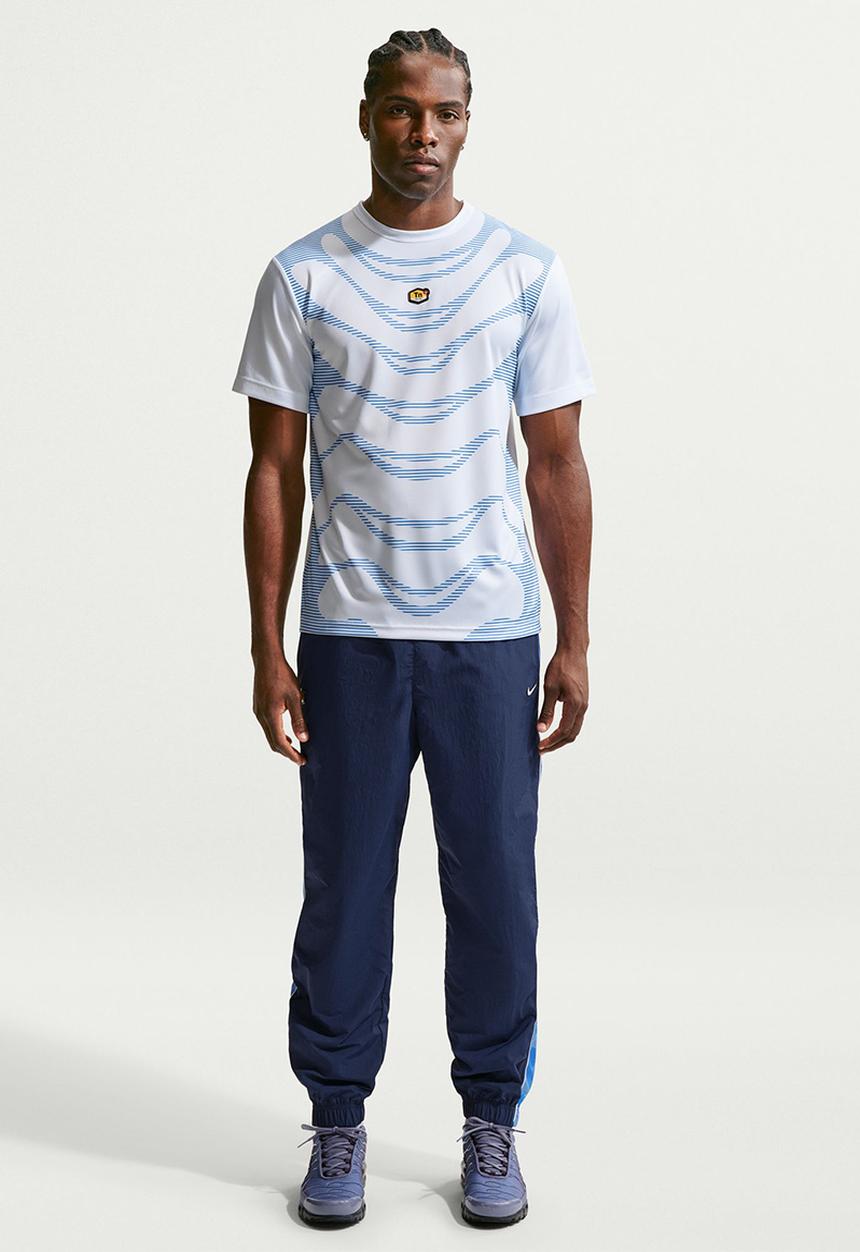 Nike - NSW Tuned Air  Woven Trousers. - Navy/Blue