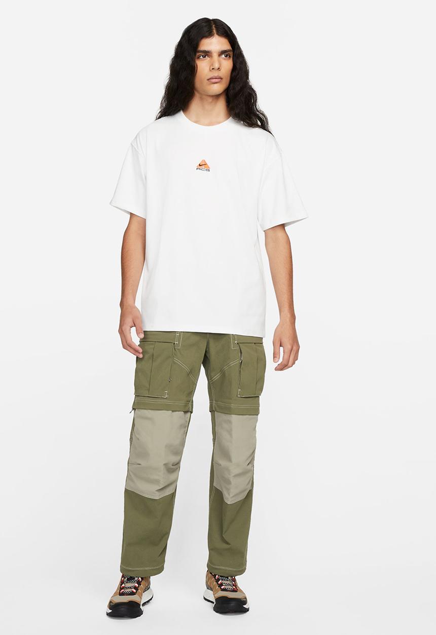 Nike - ACG  "Lungs" Logo T-Shirt - Summit White