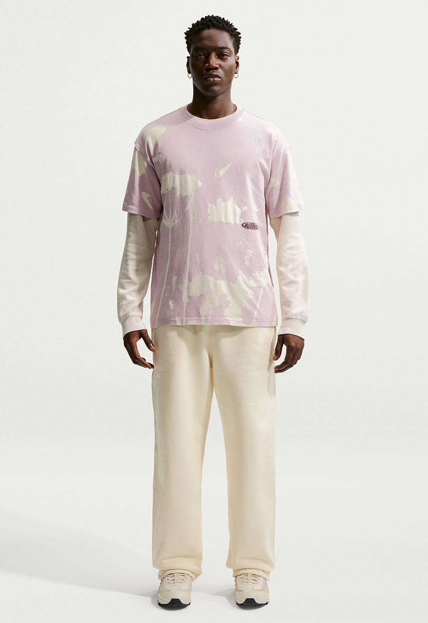 Nike - NSW Floral Loose Edition T-Shirt -Lilac/Wht