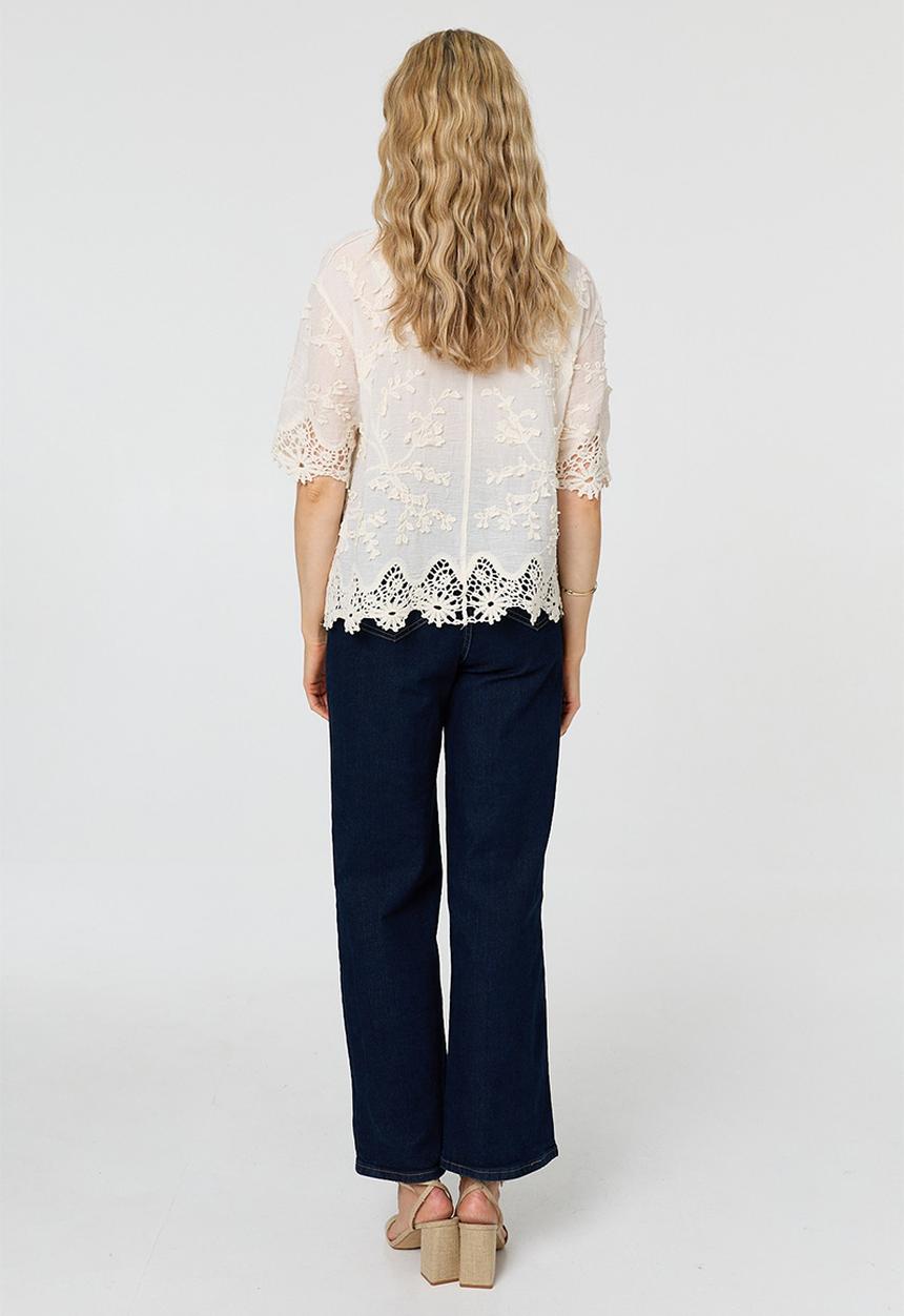 MANDI - S/S Button Throuygh Easy Weasring Boxy Shirt Top With Lace At Hem - Cream