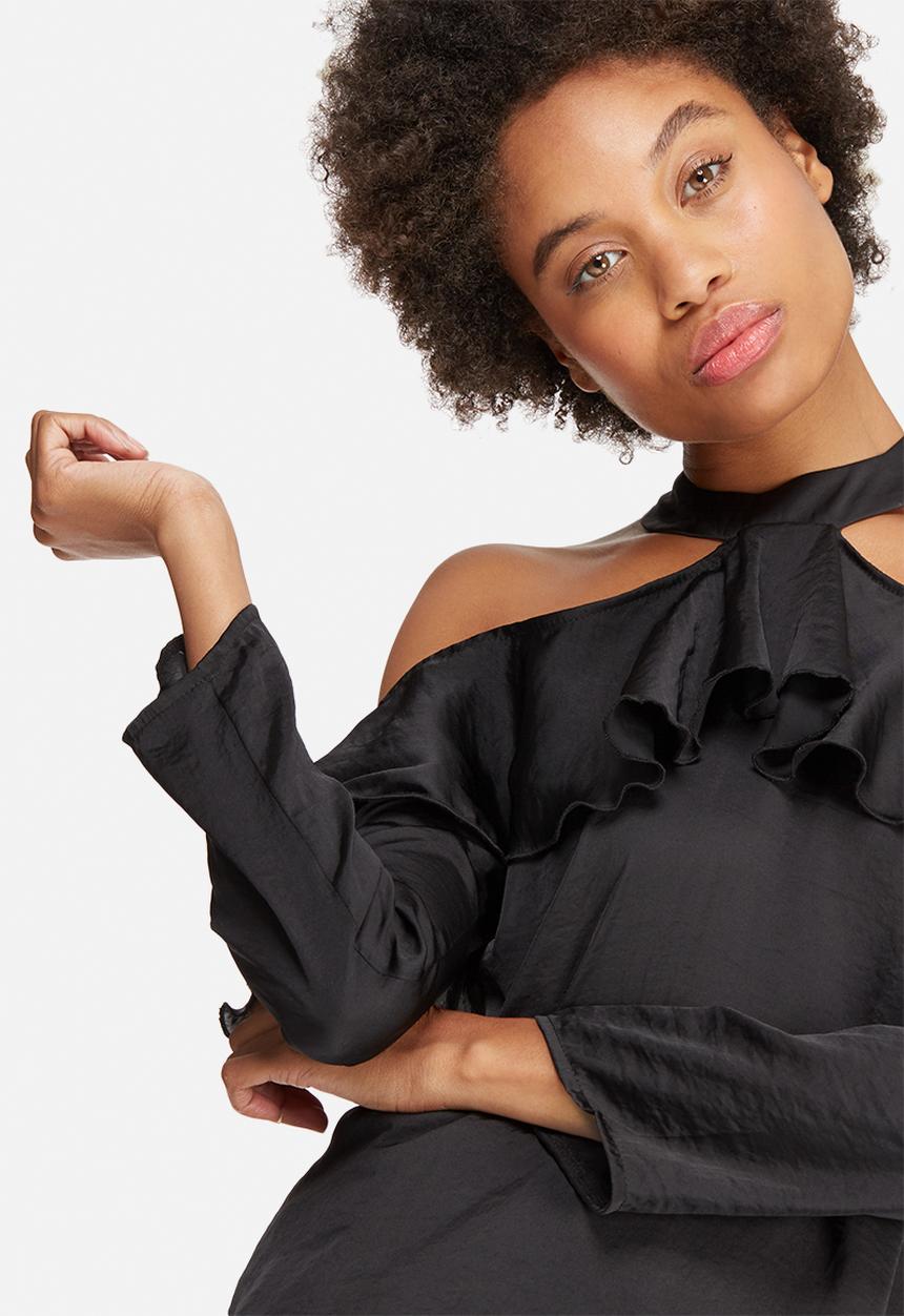 dailyfriday - Cold shoulder frill blouse