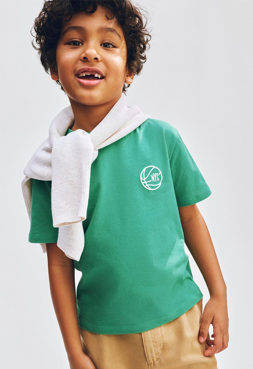 H&M - Printed t-shirt - green/basketball