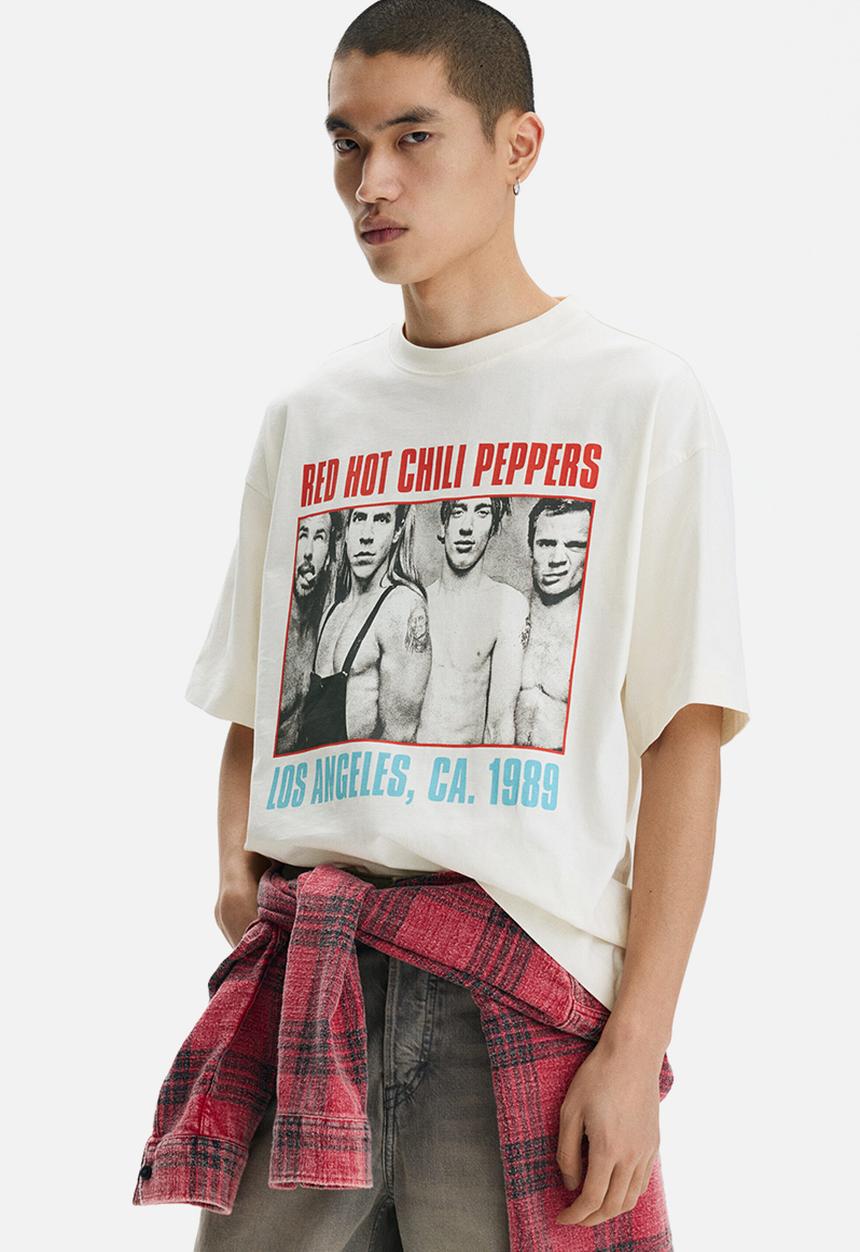 H&M - Oversized fit t-shirt - cream/red hot chili peppers