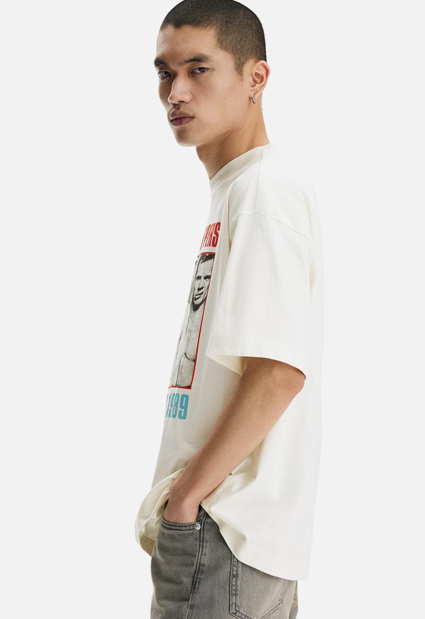 H&M - Oversized fit t-shirt - cream/red hot chili peppers