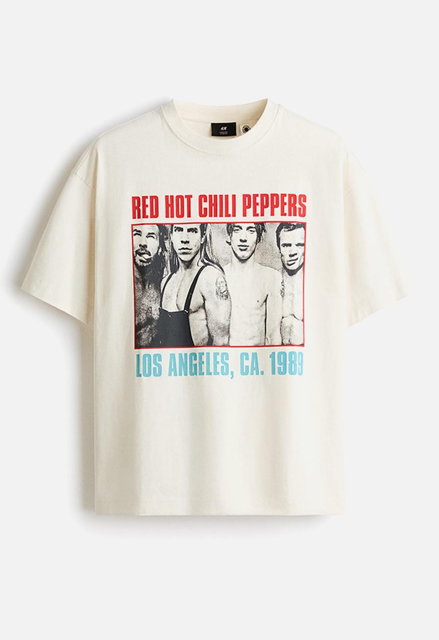 H&M - Oversized fit t-shirt - cream/red hot chili peppers