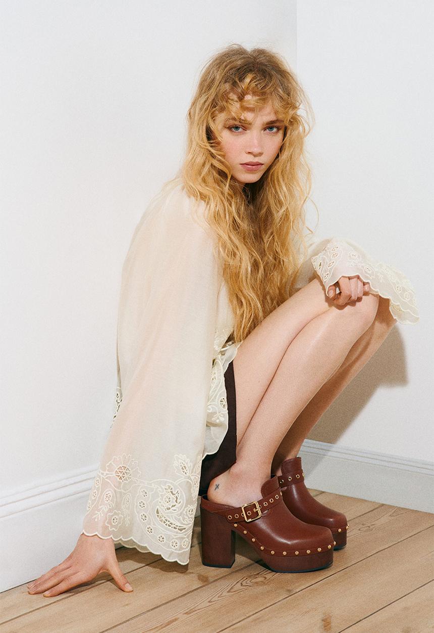 H&M - Broderie anglaise blouse - cream