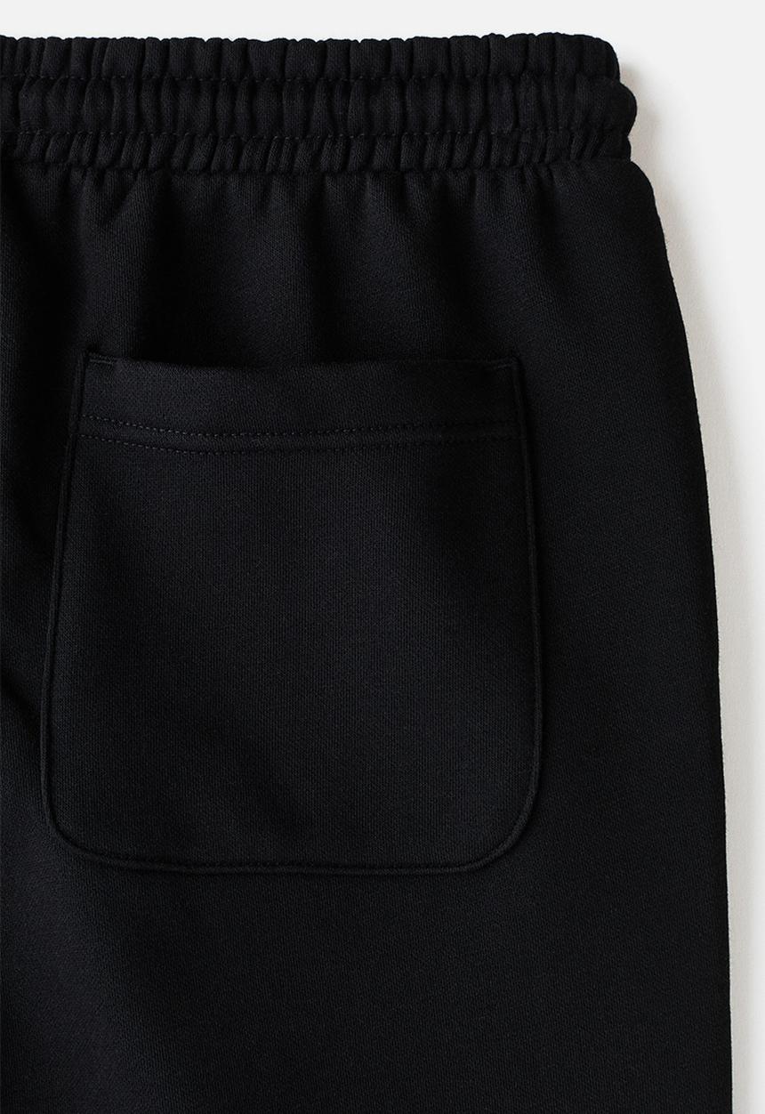 H&M - Regular fit sweatshorts - black
