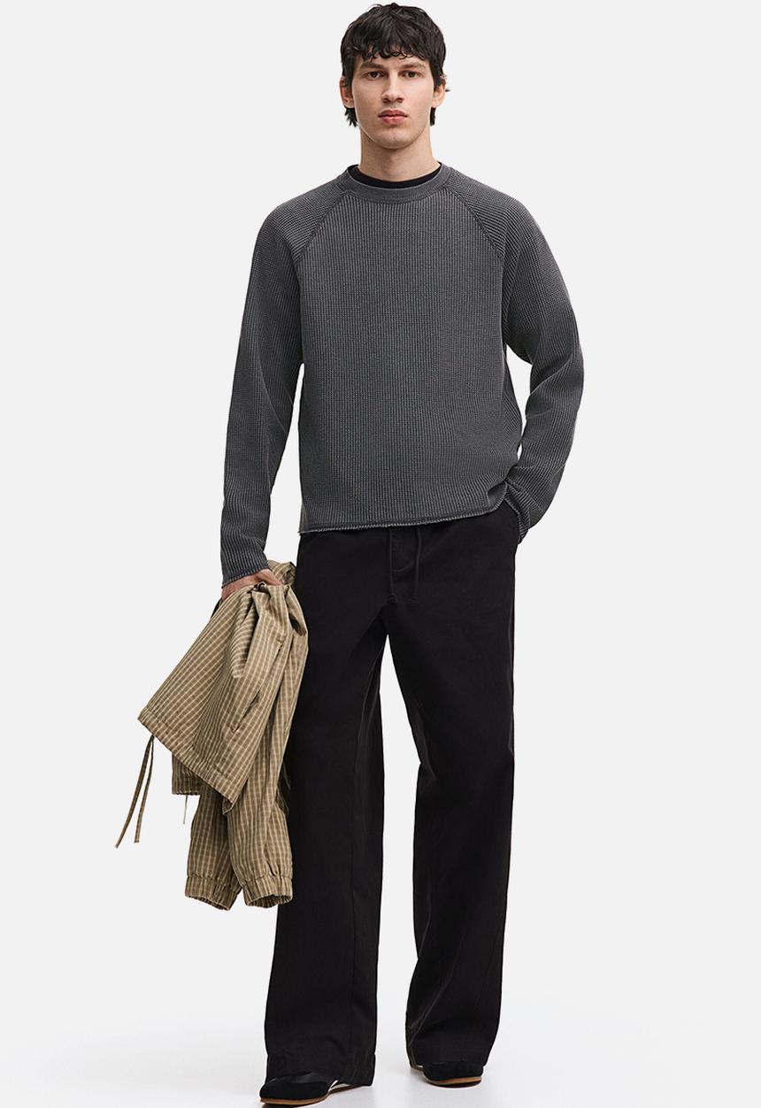 H&M - Regular fit long-sleeved waffled top - dark grey